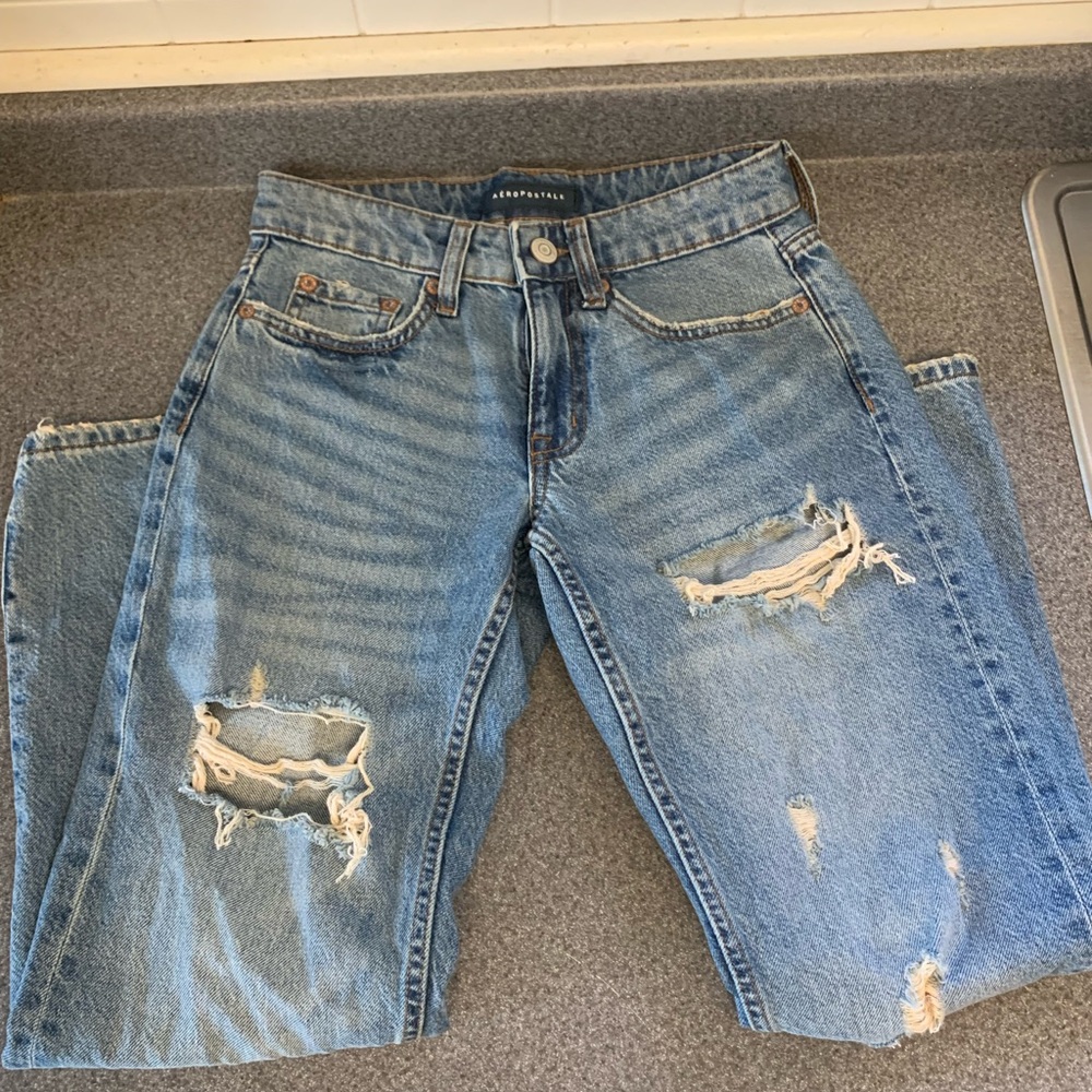 Aeropostale 000 XXS Short Low Rise Baggy Distressed Denim Jeans
